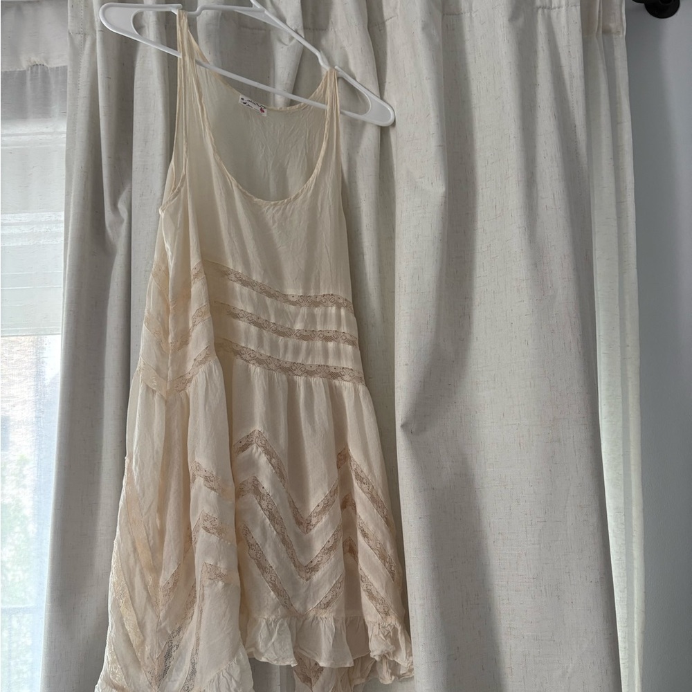 Free People Cream Sleeveless Scoop Neck Dress/Slip